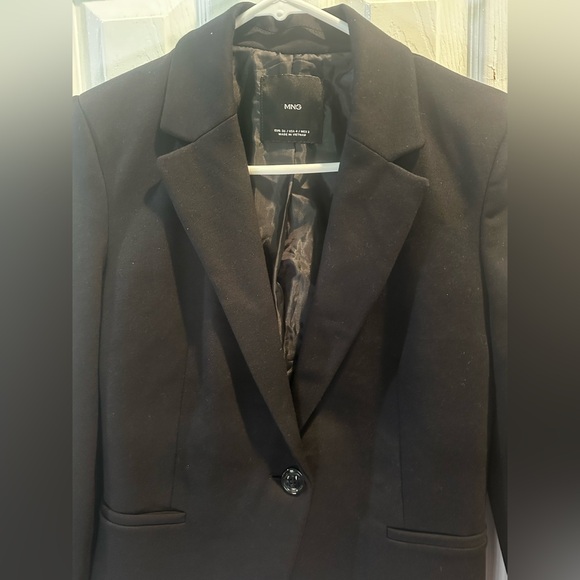Mango Women’s Black Suit Jacket Blazers 4 Business Work Career - Picture 5 of 10